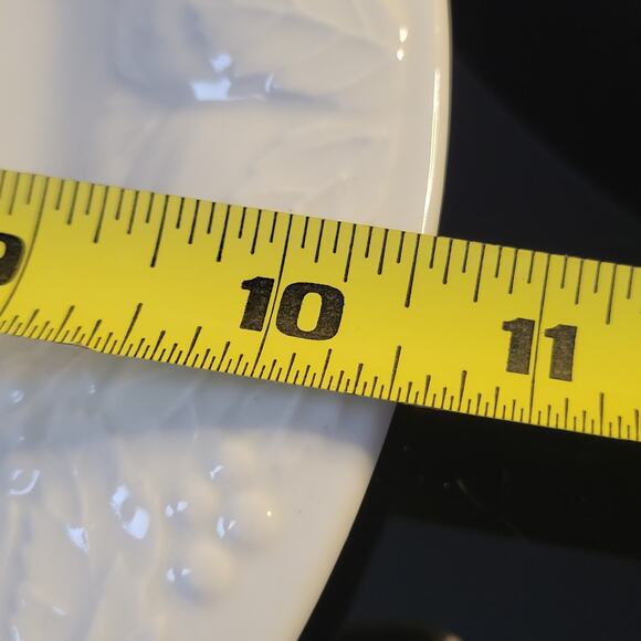 Tabletops Unlimited Nature White Dinner Plates Raised Fruit Designs Set of 3 - Picture 7 of 7